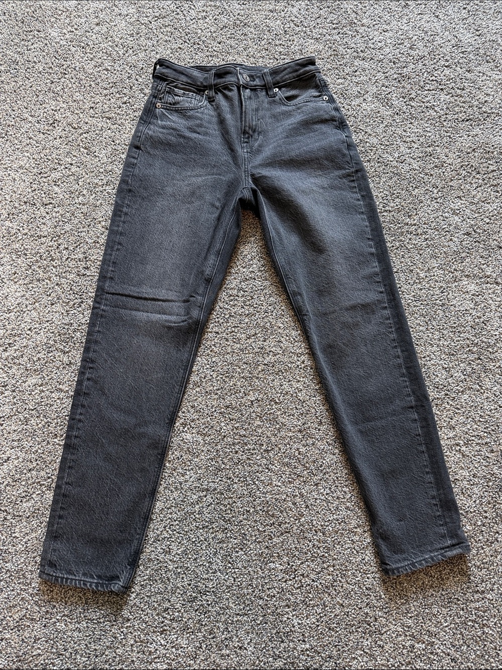 American Eagle Women’s Black Mom Jeans